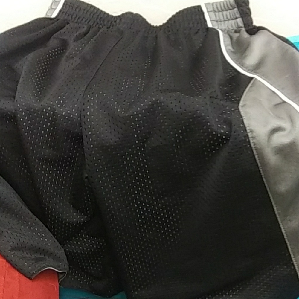 Basketball shorts